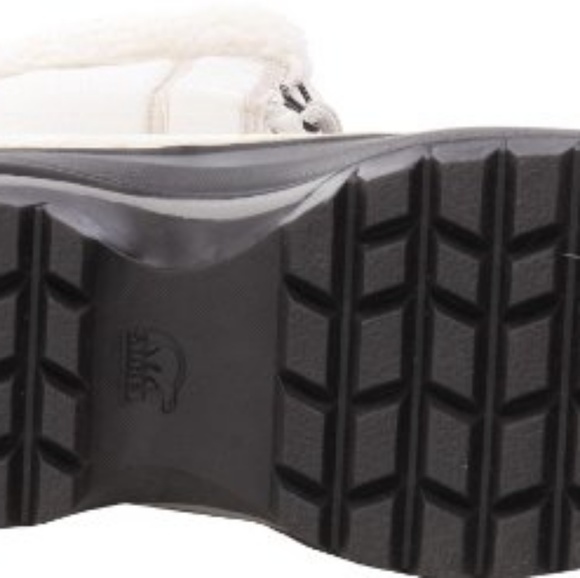 Sorel Women's Cumberland II snow Boots - Picture 2 of 5